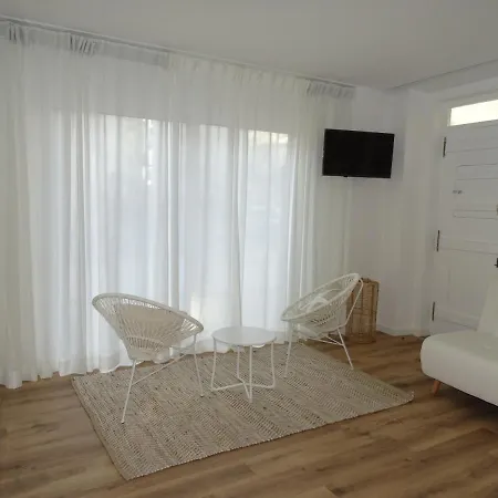 Casa Do Largo * ナザレ