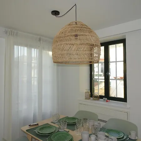 Casa Do Largo アパート ナザレ