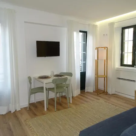 Casa Do Largo アパート *