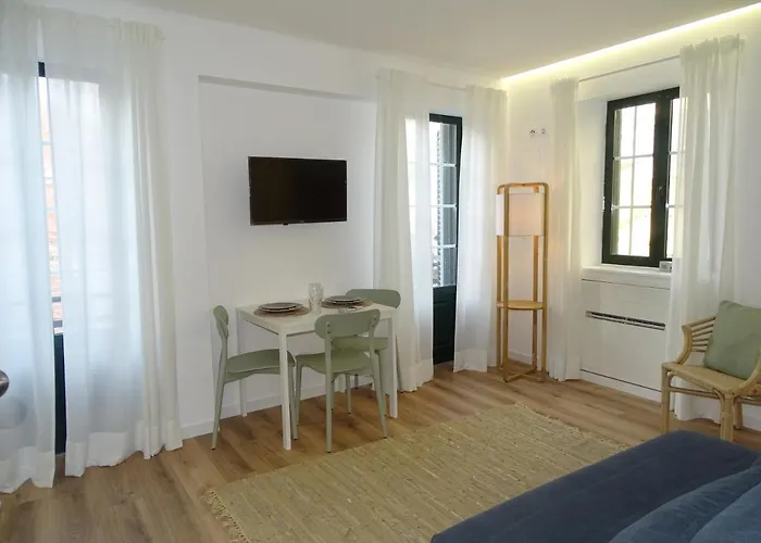 Casa Do Largo Apartment *